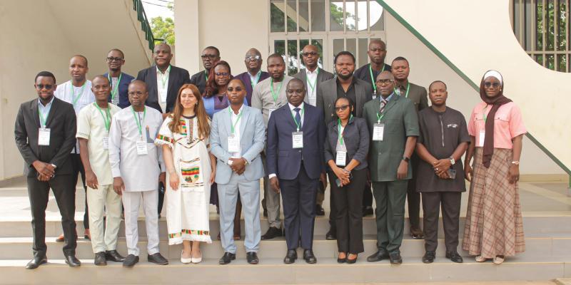 /media/amffzmck/wahub_togo_sis_workshop_isric.jpeg